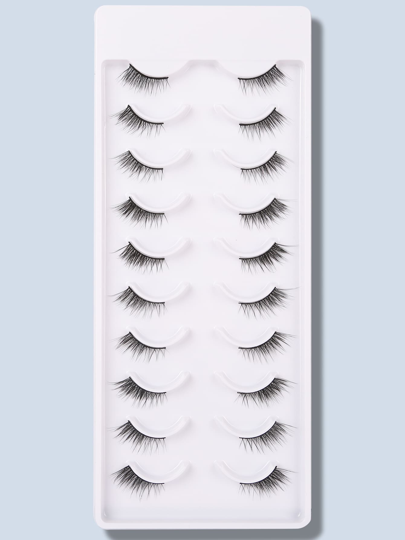 Himirell 10對貓眼半假睫毛，帶有延伸尾巴，能夠增大眼睛，適用於節日、度假和約會妝容