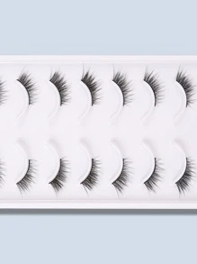 Himirell 10對貓眼半假睫毛，帶有延伸尾巴，能夠增大眼睛，適用於節日、度假和約會妝容