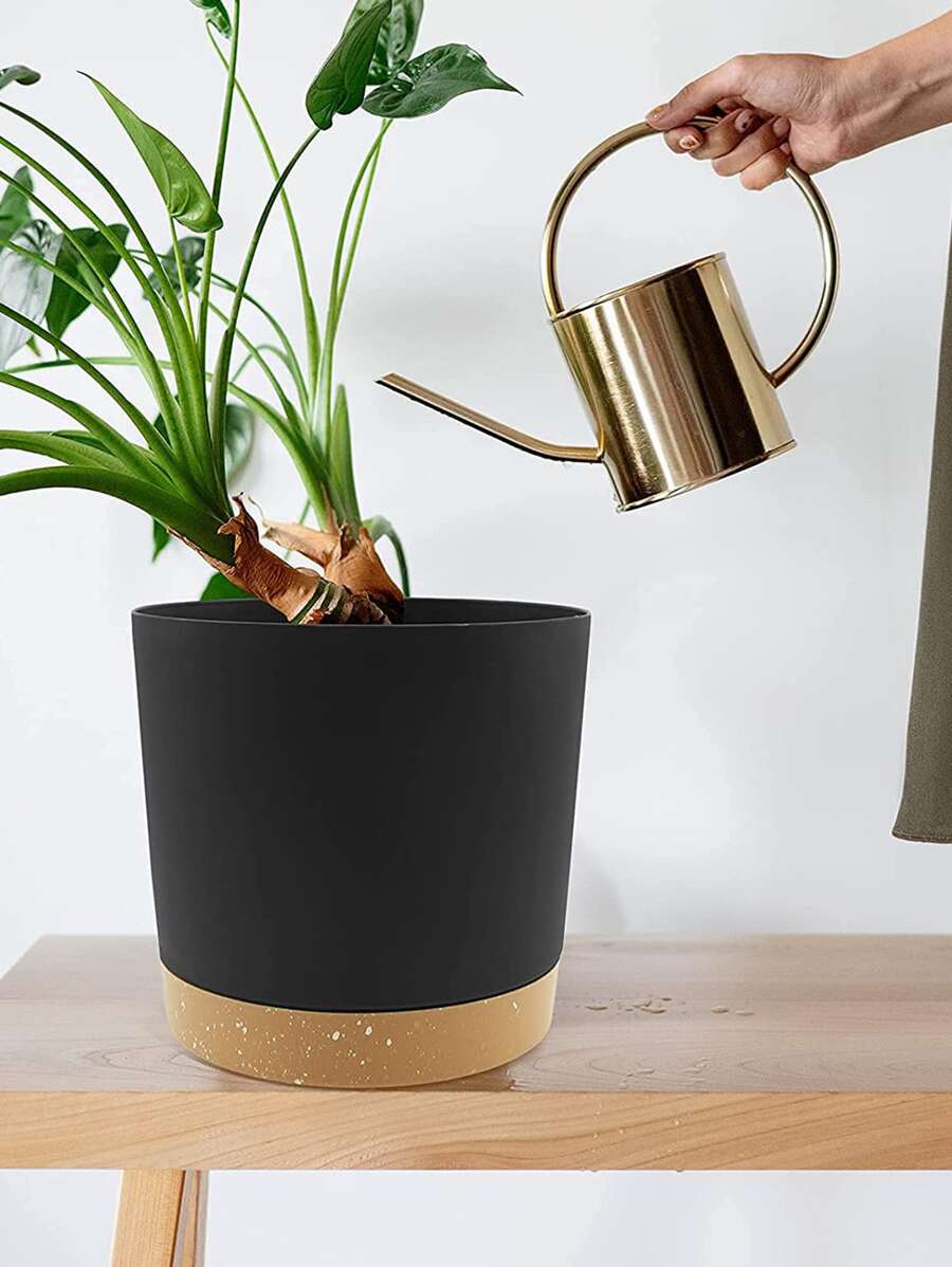 1 hộp đựng cây bằng nhựa, chậu cây hai tông màu tối giản có đế cho sân vườn - màu đen - Xem 1