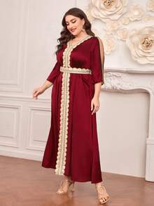Al Najma Burgundy Red Plus Contrast Guipure Lace Belted Dress - Burgundy - View 5