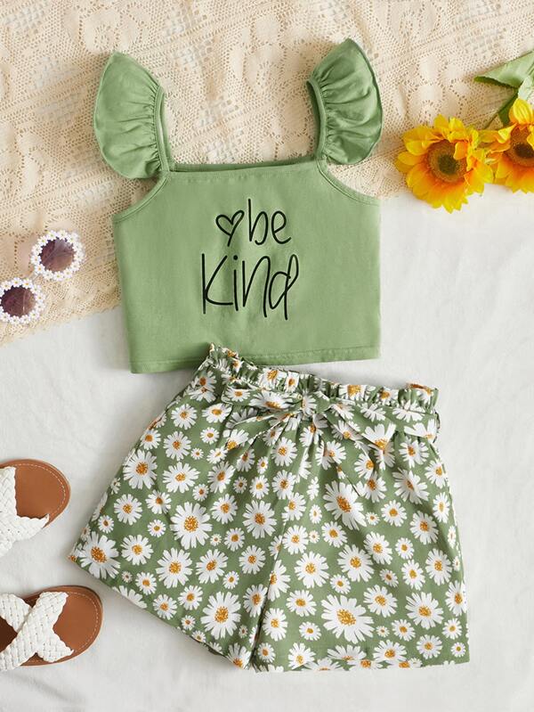 SHEIN Top De Lema Gráfico Con Ribete De Volantes Y Pantalones Cortos De Flores Con Cinturón Para Niña Preadolescente