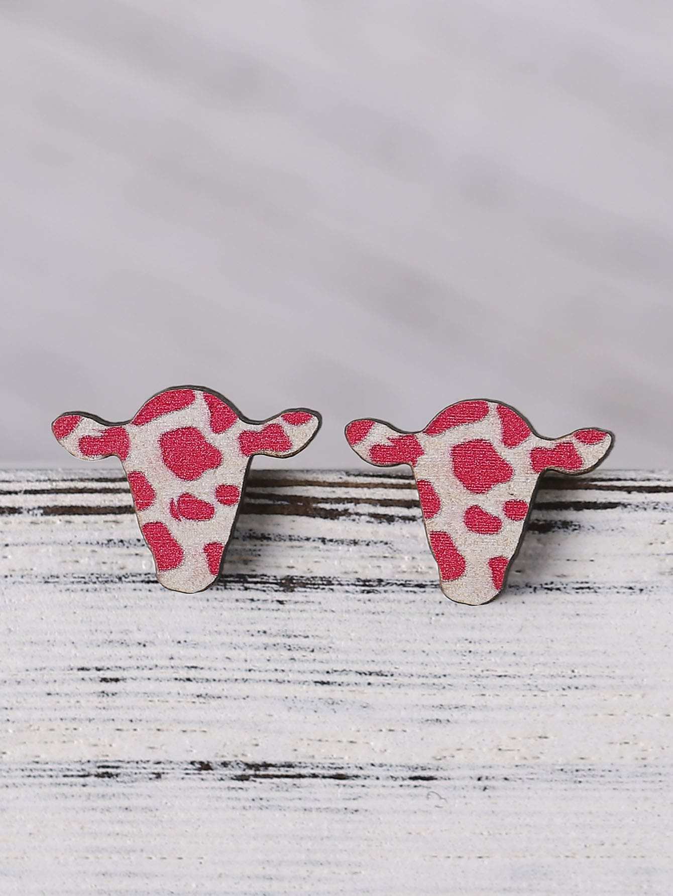 Cow Design Stud Earrings - Pink - View 1