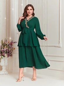 Modelyn 大碼貼花燈籠袖繫腰帶連衣裙 - 墨綠色 - 查看 1