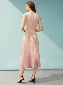 MOTF PREMIUM FLOWY PLEATED DRESS WITHOUT BELT