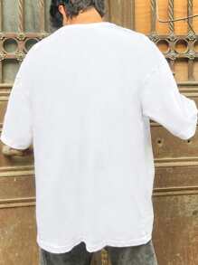 男士骷髅印花落肩T恤，万圣节适用 - 白色 - 查看 2