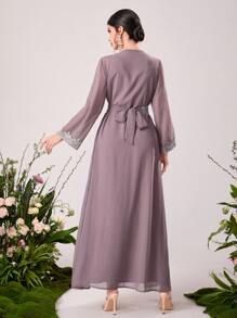 Al Najma Floral Applique Belted Modest Robe Abaya Set - Dusty Purple - View 2