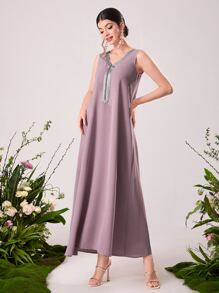 Al Najma Floral Applique Belted Modest Robe Abaya Set - Dusty Purple - View 3