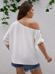SHEIN VCAY 大碼不對稱領紐扣細節泡泡袖襯衫 - 白色 - 查看 2