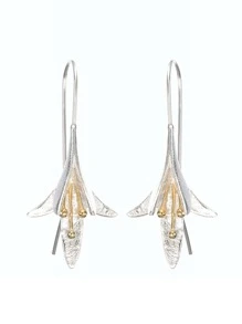 2pcs Flower Decor Earrings Female Fashion Vintage Blooming Flowers Two Tone Stud Jewelry Earrings - Multicolor - View 5