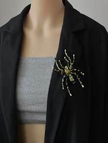 Broche con diseño de araña