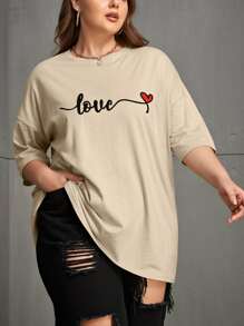 SHEIN EZwear 大碼愛心和字母圖案落肩T恤 - 卡其色 - 查看 1