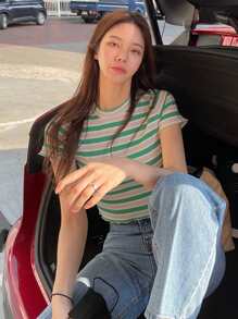 DAZY Gestreiftes Crop T-shirt