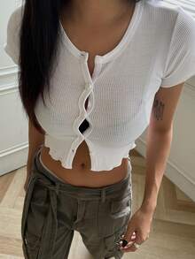 DAZY 條紋針織前紐扣短款T恤 - 白色 - 查看 5