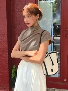 DAZY Mock Neck Ruched Batwing Sleeve Tee - Mocha Brown - View 3