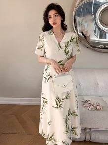 DAZY 植物印花斜襟领口系带裹身裙太阳裙，休闲女装 - 杏色 - 查看 4