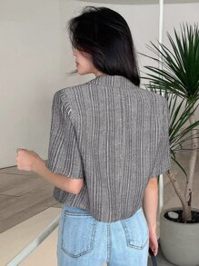 DAZY Striped Print Lapel Neck Crop Blazer - Grey - View 2