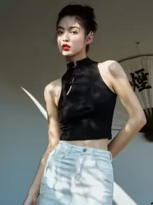 DAZY Solid Mandarin Collar Crop Tank Top - Black - View 4