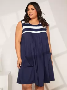 SHEIN CURVE+ Đầm Plus Size Túi Sọc Dễ thương - Màu xanh hải quân - Xem 3