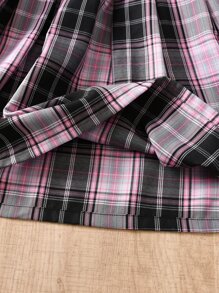 SHEIN Tween Girl Figure Graphic Tee & Tartan Print Skirt - Black - View 7