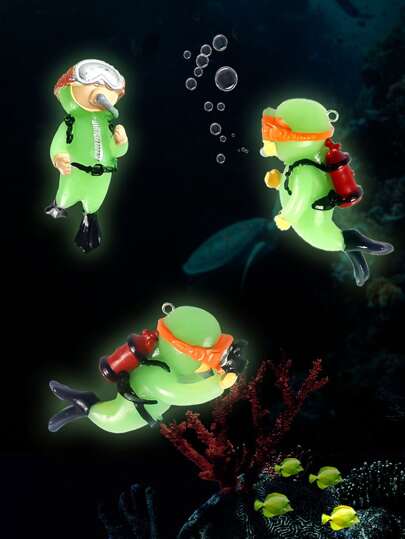 1pc Random Color Night Glowing Diver Shaped Floating Ball For Aquarium Decoration