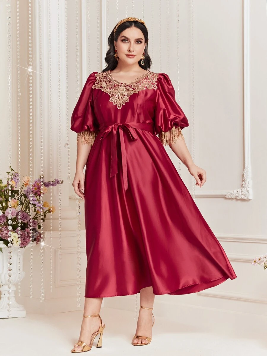 Modelyn 勃艮第红色加花卉贴花腰带连衣裙 - 酒紅色 - 查看 1