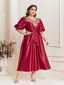 Modelyn 勃艮第红色加花卉贴花腰带连衣裙 - 酒紅色 - 查看 2