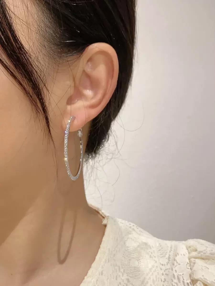 Pendientes de aro con diseño de diamante de imitación - Plateado - Ver 1