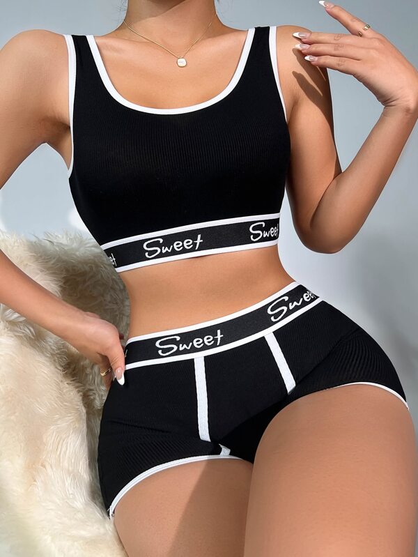 EasyFave Yoga Letter Tape Contrast Binding Bra & Boyshorts Lingerie Set Sports