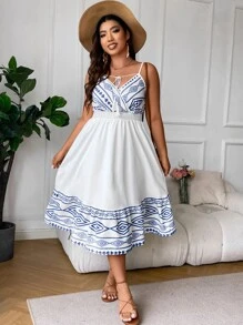 SHEIN Clasi Vestido de tirantes con estampado geométrico con fleco con cordón delantero bajo con fruncido - Blanco - Ver 3