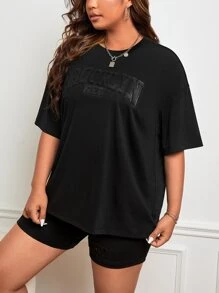 SHEIN Essnce Plus Letter Embossed Drop Shoulder Tee & Cycling Shorts - Black - View 5
