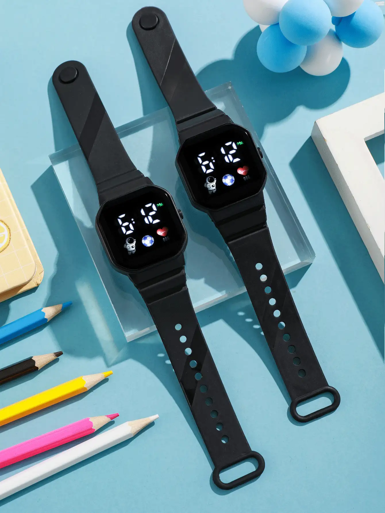 2pcs/Set Kids' Square Football & Heart Shaped Digital LED Wrist Watch, Affordable Price, Suitable For Students, Fashionable Electronic Watch For Daily Life, School, Party, Travel, Also A Perfect Birthday Gift For Boys And Girls - Black - View 2