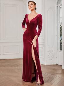 EVERPRETTY Elegant Long Sleeve V-Neck Cinched Waist Velvet Burgundy Bridesmaid Dress - Burgundy - View 1