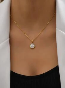 18k Gold Plated Stainless Steel Fashionable & Luxurious Gold-Color Round Shell Pendant Necklace, Suitable For Daily Wear And Festive Gift For Women - Multicolor - View 1