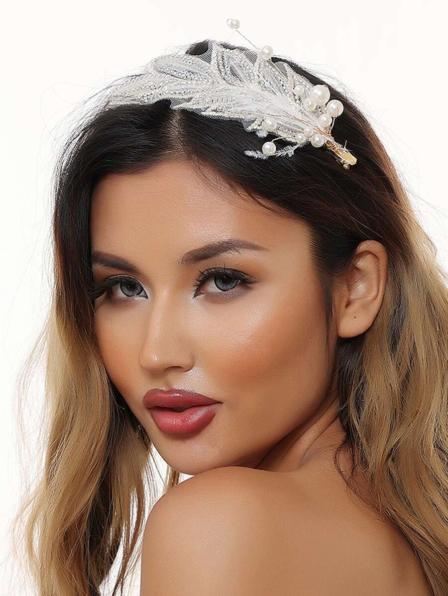 釘珠和人造珍珠裝飾髮夾 - 白色 - 查看 1