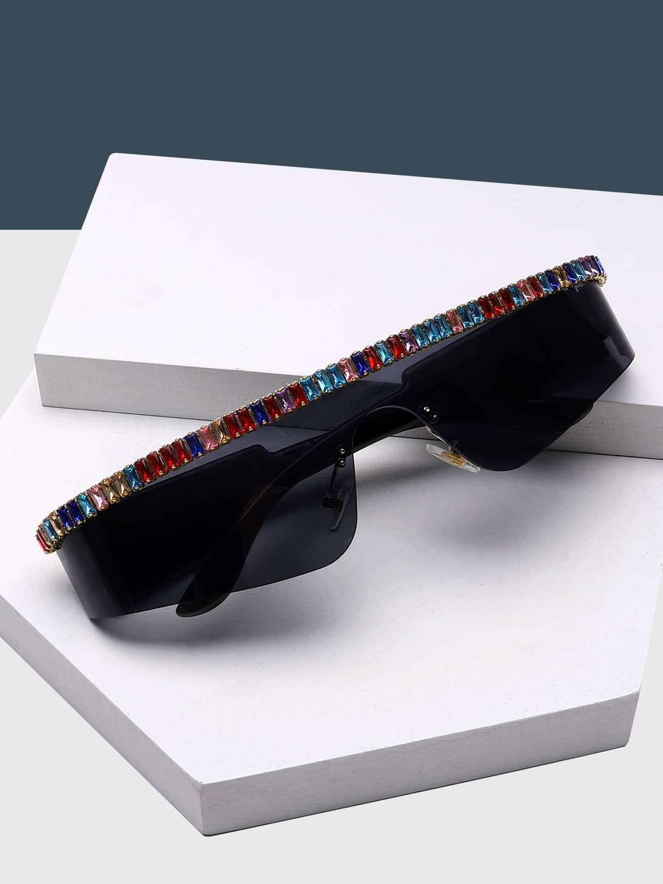 1条Y2K多色水钻链条时尚眼镜沙滩配饰女士眼镜太阳镜基础款秋冬女装商务休闲礼品 - 黑色 - 查看 1