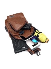 男士 USB 充电包 胸包 定制 PU PVC 单肩包 斜跨包 信使旅行包 斜挎包，送给父亲的礼物 腰包 斜挎包 工作包 圣诞节腰包 礼物 秋季尖叫包 流浪包 复古包 节日必备包 情人节贴纸包 棕色包 情人节礼物 学校假期礼物包 腰包 - 棕色 - 查看 6