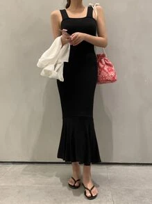 DAZY Solid Mermaid Hem Dress - Black - View 1