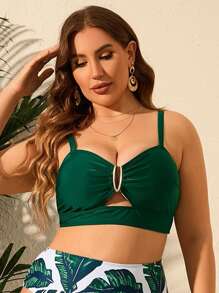 SHEIN Swim Curve Plus Cut Out Front Bikini Top - Green - View 3