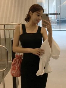 DAZY Solid Mermaid Hem Dress - Black - View 8