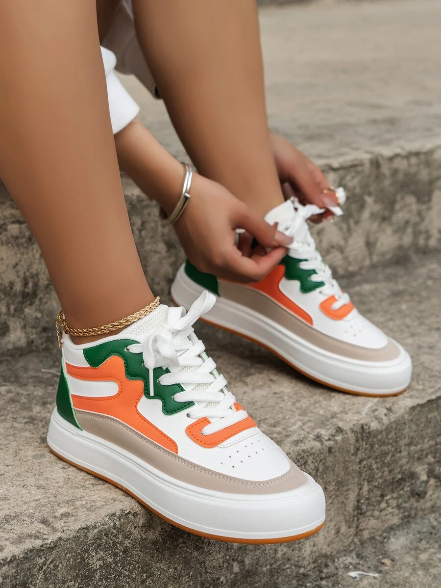 Fall/Winter Sporty Skate Shoes For Women, Colorblock High-Top Lace-Up Front Sneakers