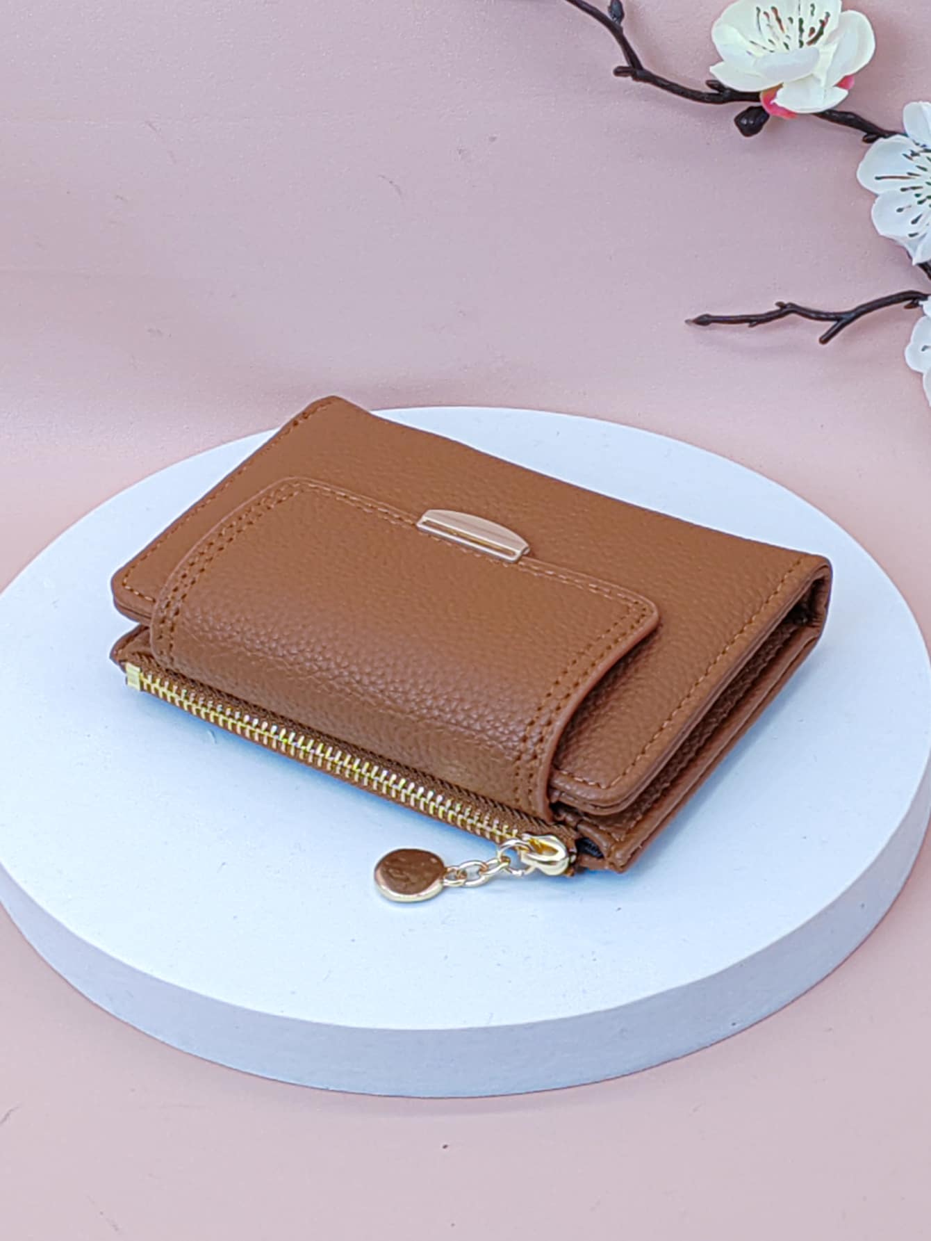 MINGYOU Ví kim loại đựng thẻ tín dụng nhỏ gấp ba có khóa kéo dành cho nữ, ví cầm tay đựng tiền mặt cho nhân viên văn phòng, sinh viên, công việc kinh doanh, đi làm, kỷ niệm, cặp đôi, quà tặng sinh nhật, quà tặng ngày lễ tình nhân, quà tặng cho phụ nữ, ví, ví nhỏ - màu nâu - Xem 1