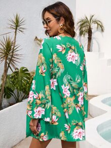 SHEIN VCAY 熱帶圖案抹胸上衣和短褲和和服罩衫