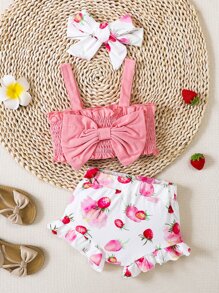 SHEIN Baby Bow Front Cami Top & Strawberry Print Ruffle Hem Shorts - Multicolor - View 1