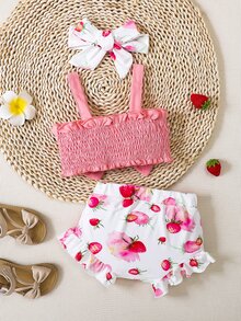SHEIN Baby Bow Front Cami Top & Strawberry Print Ruffle Hem Shorts - Multicolor - View 2