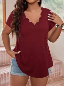 SHEIN LUNE Plus Scallop Trim Solid Tee - Burgundy - View 3