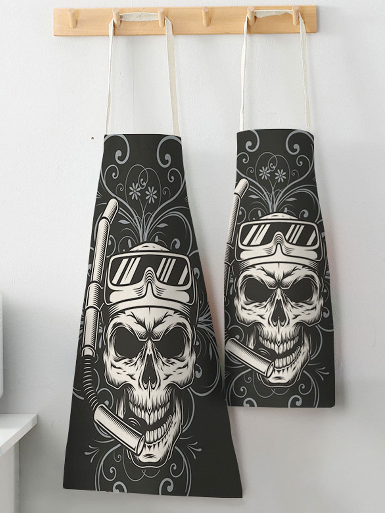 1pc Creative Apron, Skull Printed Women Kitchen Apron For Kitchen Baking - Multicolor - View 1