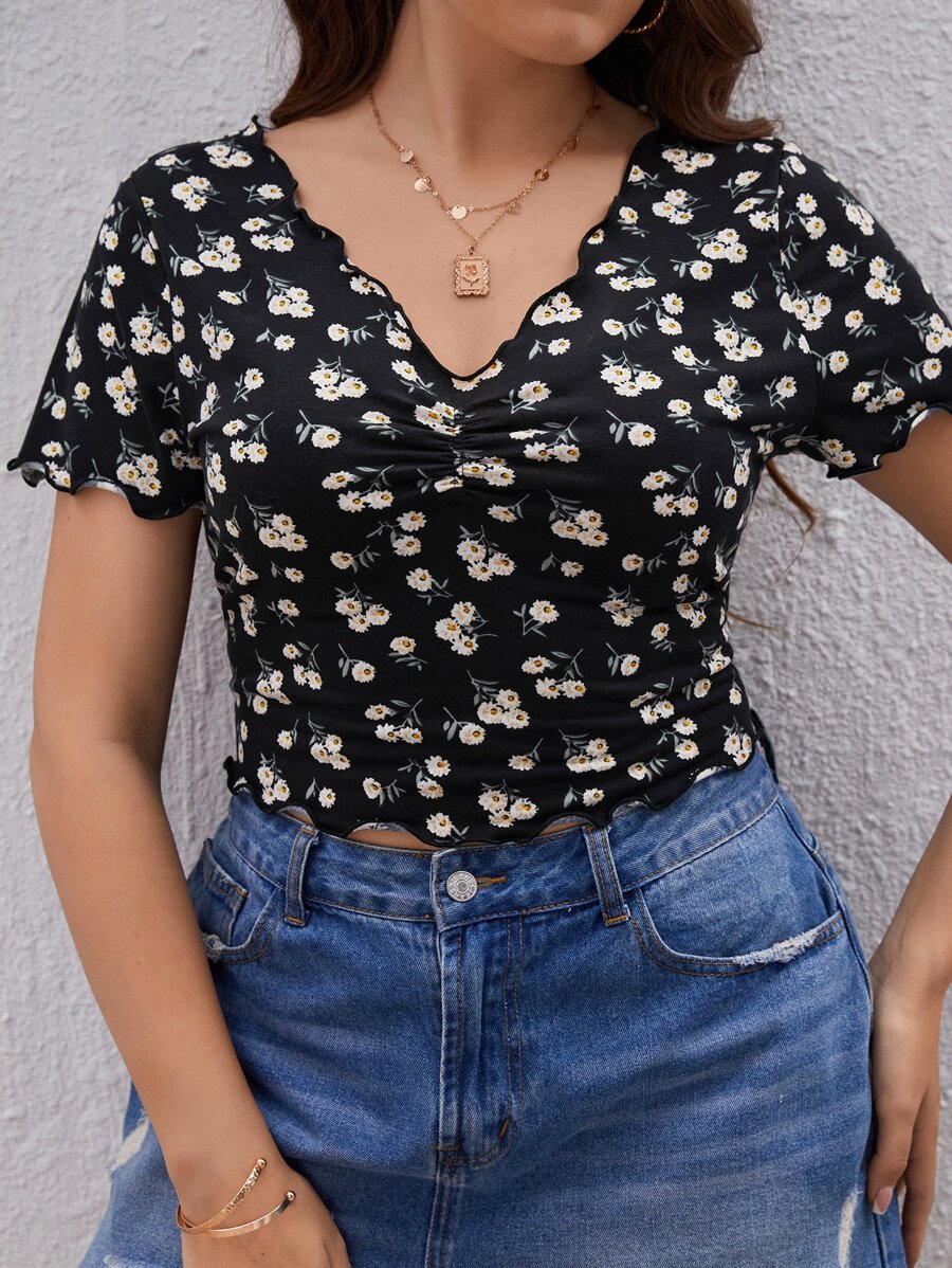 Dreamara Plus Ditsy Floral Print Lettuce Trim Ruched Front Tee - Black - View 1
