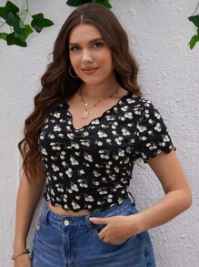 Dreamara Plus Ditsy Floral Print Lettuce Trim Ruched Front Tee - Black - View 5