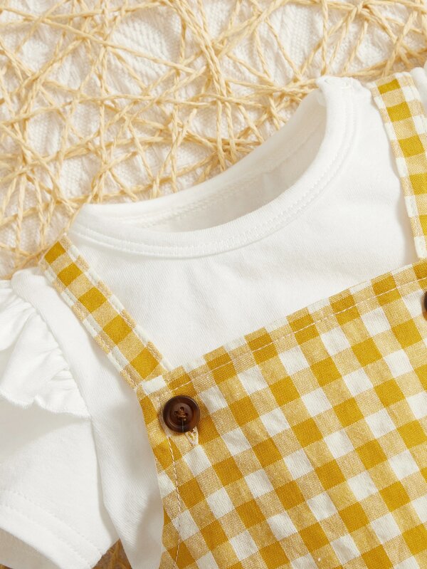 SHEIN New Born Baby Ruffle Trim Tee & Gingham Print Overall Romper SHEIN USA
