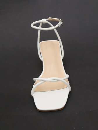 Women Ankle Strap Heeled Sandals, Fashionable Outdoor Women Sandals